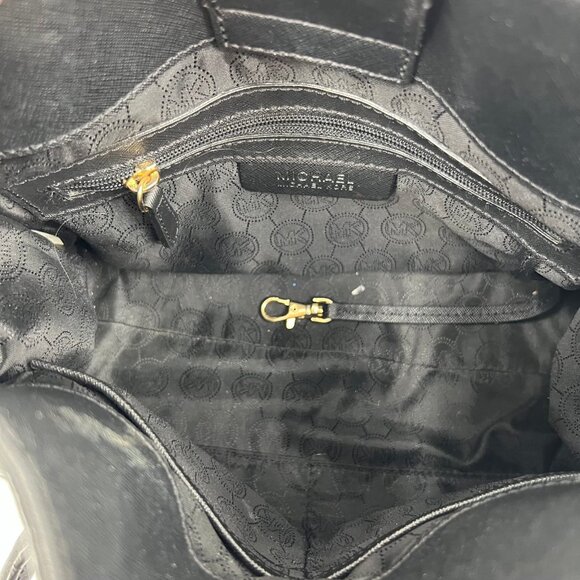 Michael Kors Black Chain Strap Shoulder Bag | Gold Hardware - Picture 9 of 10